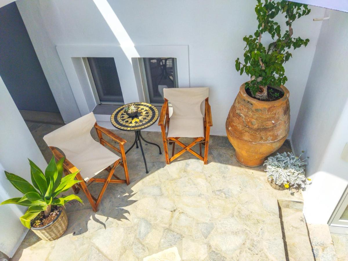 Kefalas Studio in Naousa Esterno foto